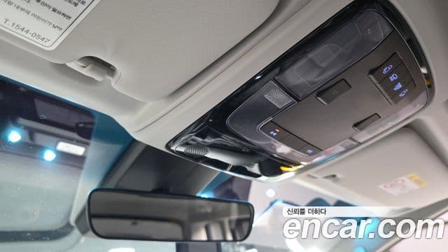 Hyundai Staria 2025 — фото 20 из 20