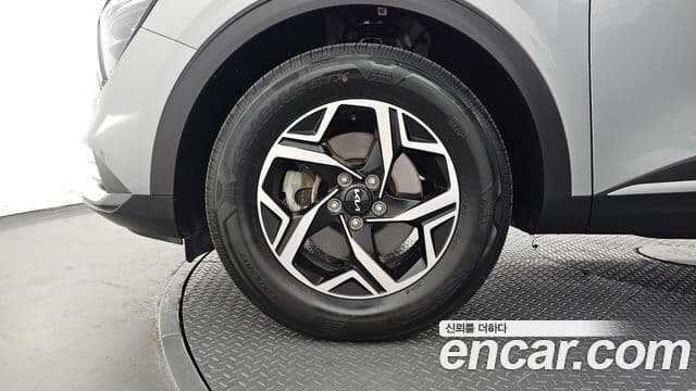 Kia Sportage 2022 — фото 5 из 20