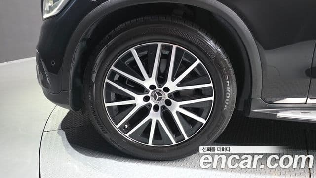 Mercedes-Benz GLC-Class 2020 — Şəkil 5/20