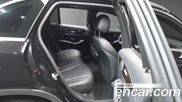 Mercedes-Benz GLC-Class 2020 — Şəkil 12/20