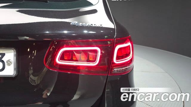 Mercedes-Benz GLC-Class 2020 — Photo 32/32