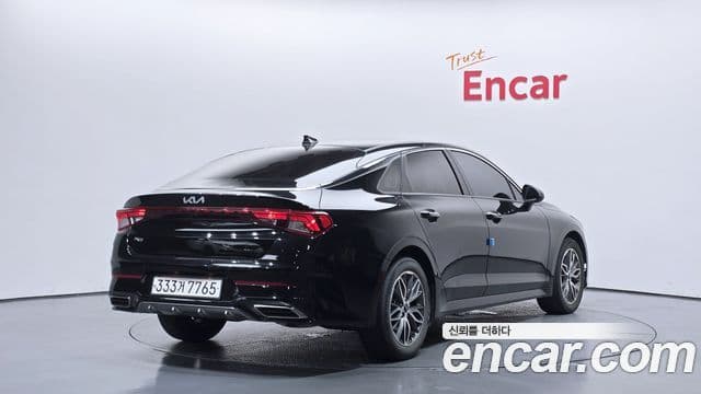 Kia K5 2022 — Şəkil 1/20