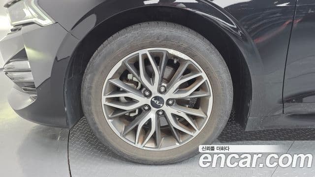 Kia K5 2022 — Şəkil 4/20