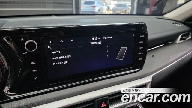 Kia K5 2022 — Şəkil 15/20