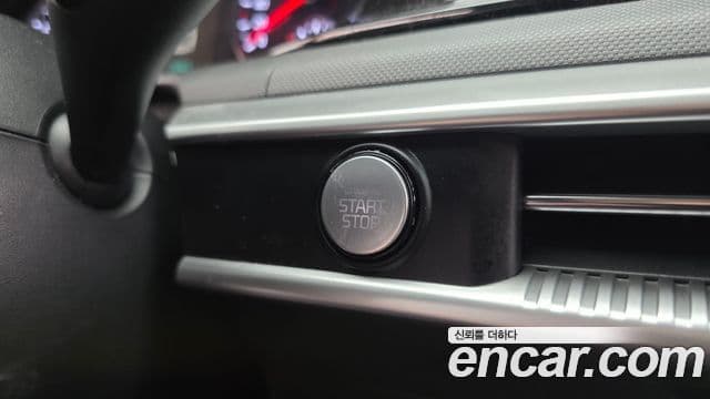 Kia K5 2022 — Şəkil 16/20