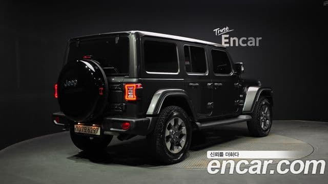 Jeep Wrangler 2020 — Şəkil 9/30