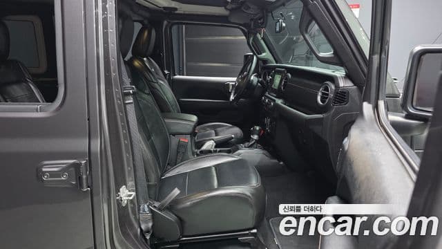 Jeep Wrangler 2020 — Şəkil 5/30