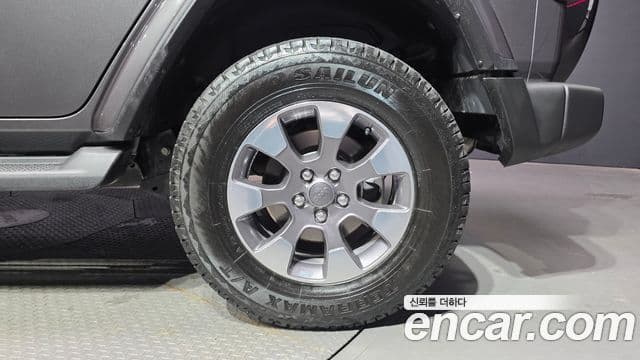 Jeep Wrangler 2020 — Şəkil 12/30