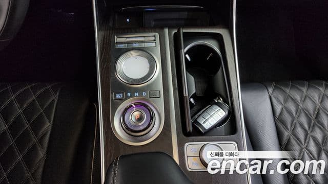 Genesis GV80 2020 — Şəkil 9/20
