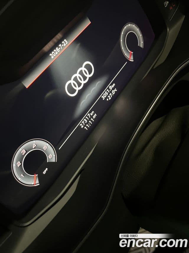 Audi A6 2021 — ფოტო 12/18