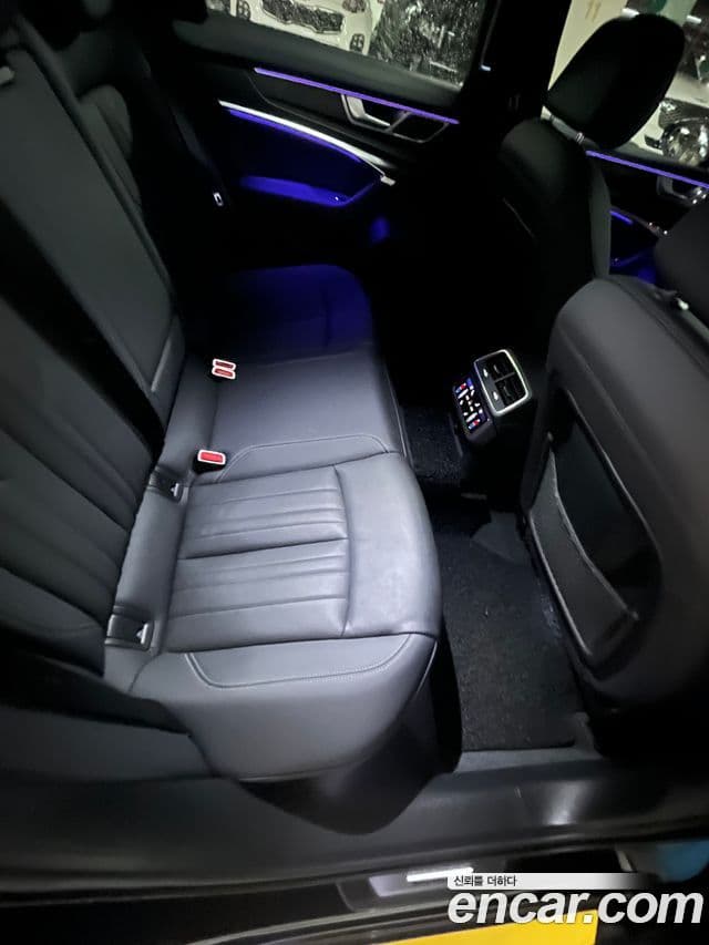 Audi A6 2021 — фото 4 из 18