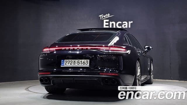 Porsche Panamera 2023 — Şəkil 4/20