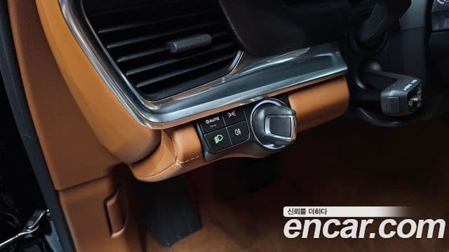 Porsche Panamera 2023 — Photo 26/33