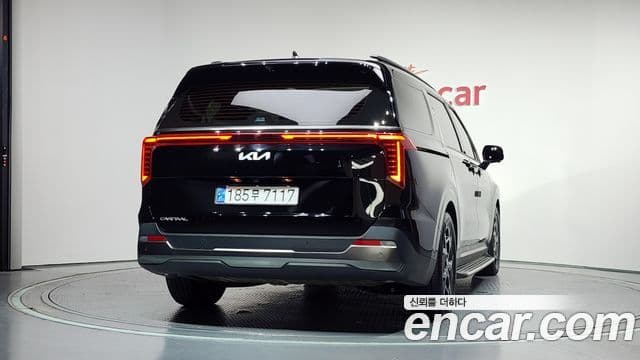 Kia Carnival 2024 — ფოტო 4/20