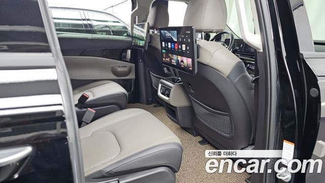 Kia Carnival 2024 — ფოტო 12/20