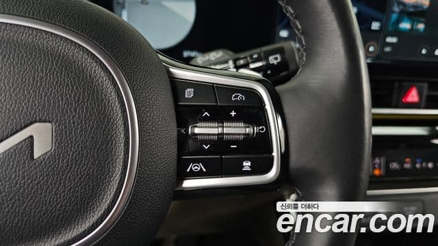 Kia Carnival 2024 — Şəkil 25/39