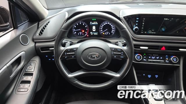 Hyundai Sonata 2022 — ფოტო 12/20