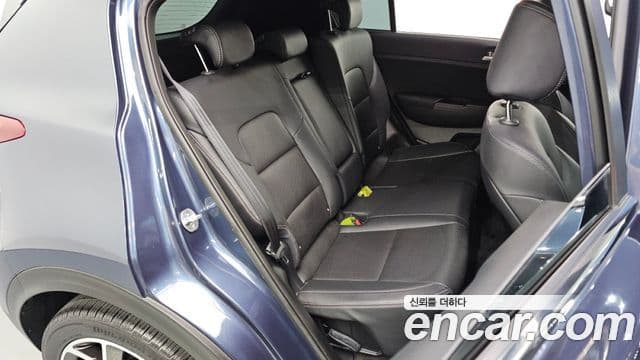 Kia Sportage The Bold 2020 — Фото 11/20