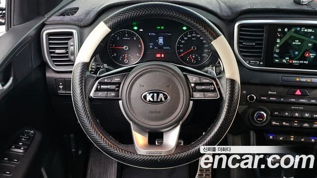 Kia Sportage The Bold 2020 — Фото 13/20