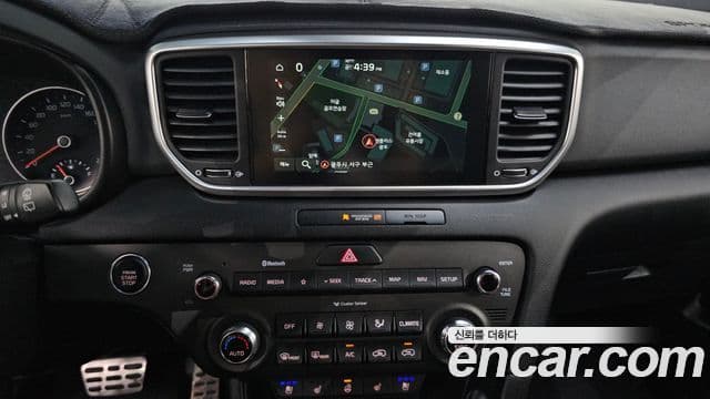 Kia Sportage The Bold 2020 — Фото 14/20