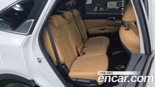 Kia Sorento 2022 — ფოტო 11/20