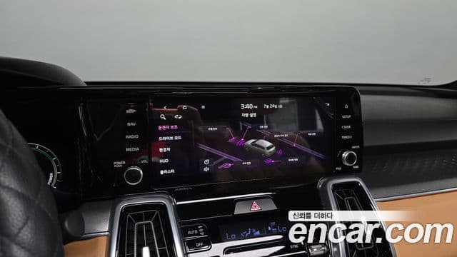 Kia Sorento 2022 — ფოტო 15/20