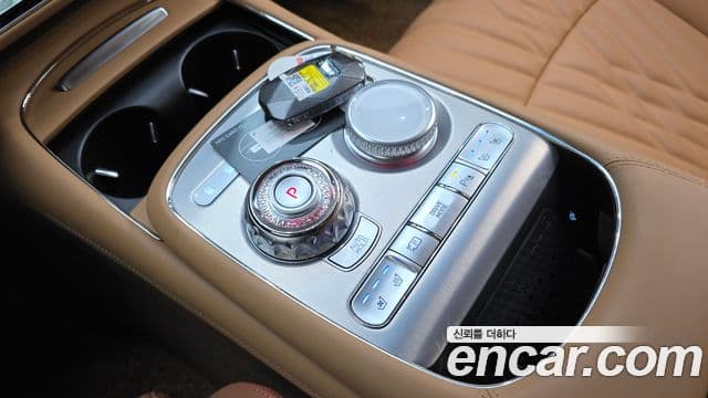 Genesis G90 2025 — Şəkil 9/20