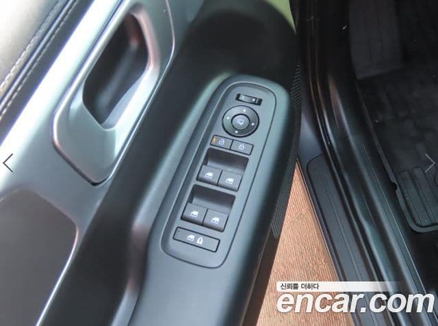 Hyundai Santa Fe 2025 — фото 14 из 20