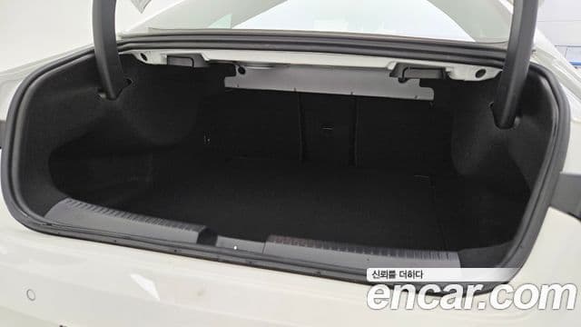 Mercedes-Benz CLA-Class 2025 — Фото 10/17