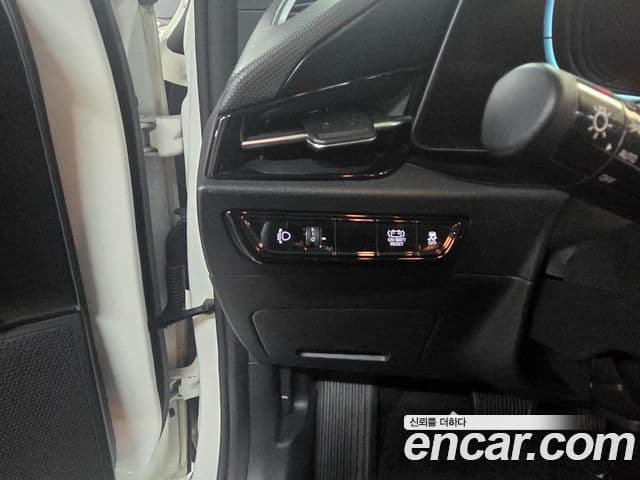 Kia Niro 2022 — Şəkil 3/8