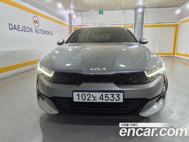 Kia K5 2022 — Şəkil 17/17