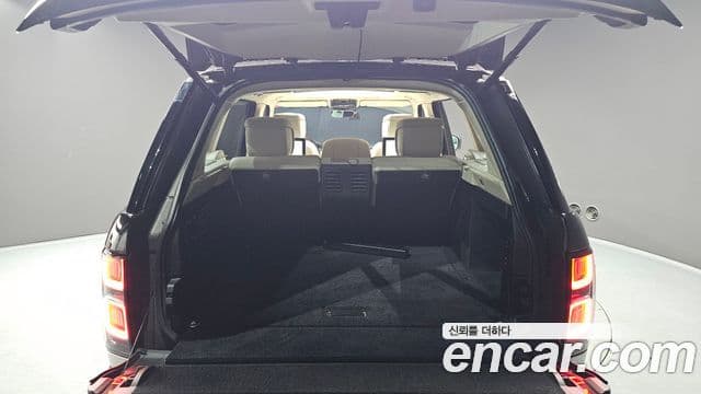 Land Rover Range Rover 2019 — Photo 20/20