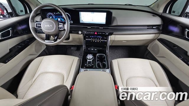 Kia Carnival 2022 — ფოტო 7/20