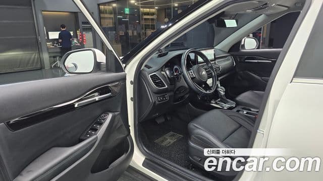 Kia Seltos 2020 — ფოტო 10/20