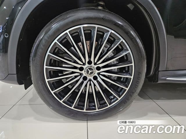 Mercedes-Benz GLC-Class 2023 — ფოტო 5/20
