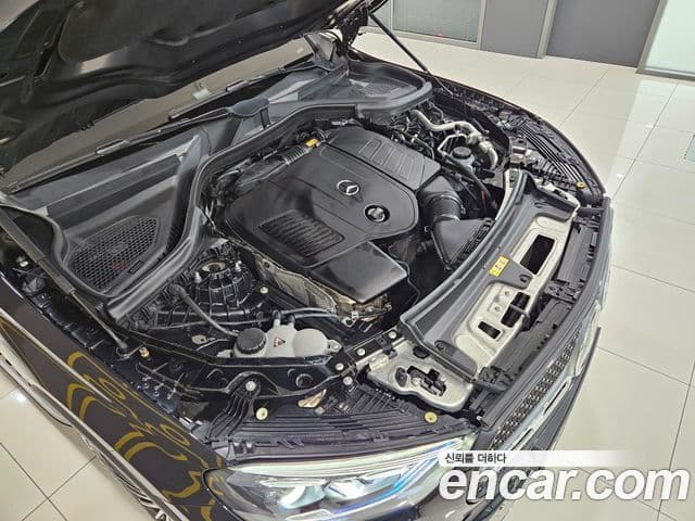 Mercedes-Benz GLC-Class 2023 — ფოტო 6/20