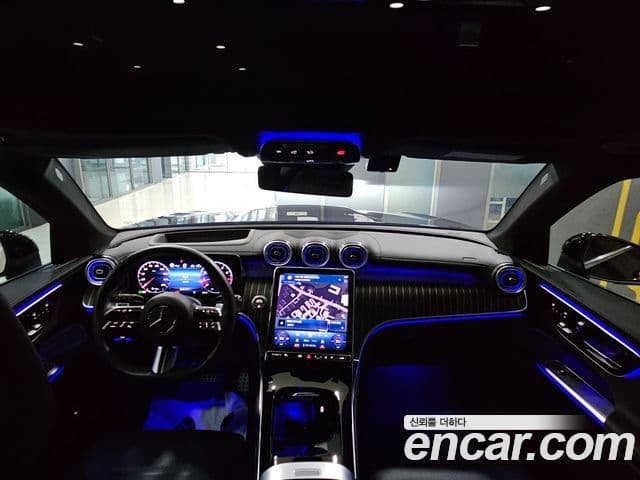 Mercedes-Benz GLC-Class 2023 — ფოტო 7/20