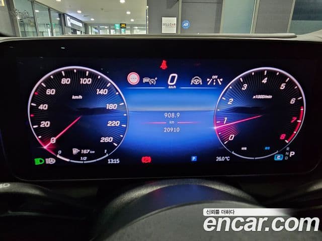 Mercedes-Benz GLC-Class 2023 — ფოტო 8/20