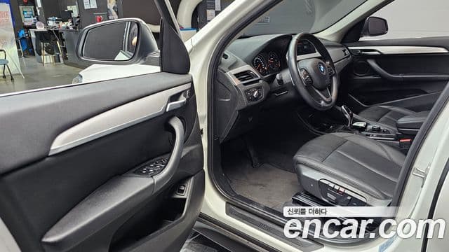 BMW X1 2020 — ფოტო 10/20