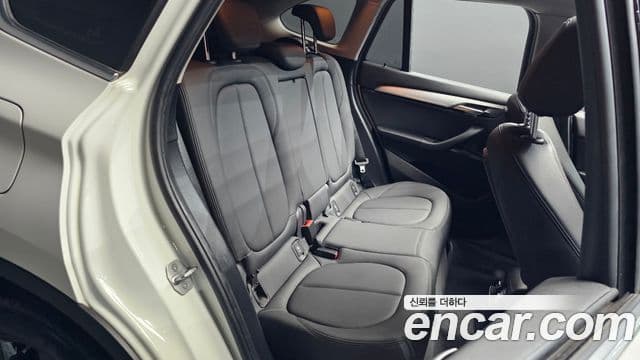 BMW X1 2020 — ფოტო 11/20