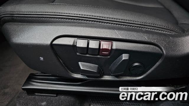 BMW X1 2020 — ფოტო 18/20