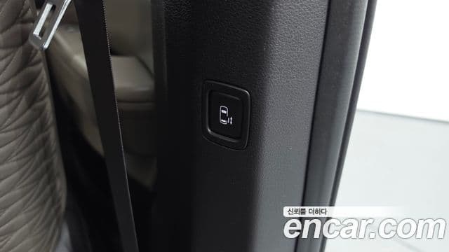 Kia Carnival 2024 — Photo 35/35