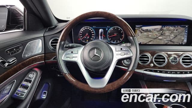 Mercedes-Benz S-Class 2018 — ფოტო 14/20