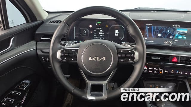 Kia K5 2024 — Şəkil 13/20