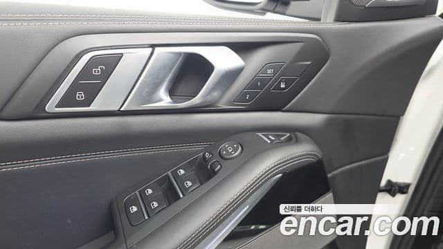 BMW X5 2025 — Photo 26/34