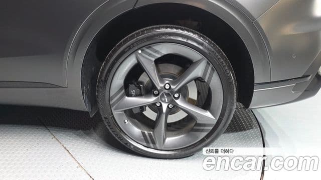 Genesis GV70 2024 — Photo 2/32