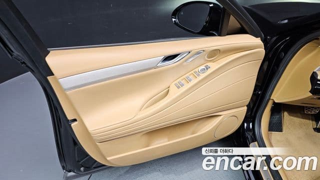 Genesis G80 2024 — Photo 3/32