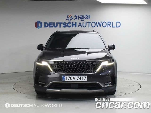 Kia Carnival 2022 — ფოტო 2/20