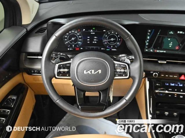 Kia Carnival 2022 — ფოტო 13/20