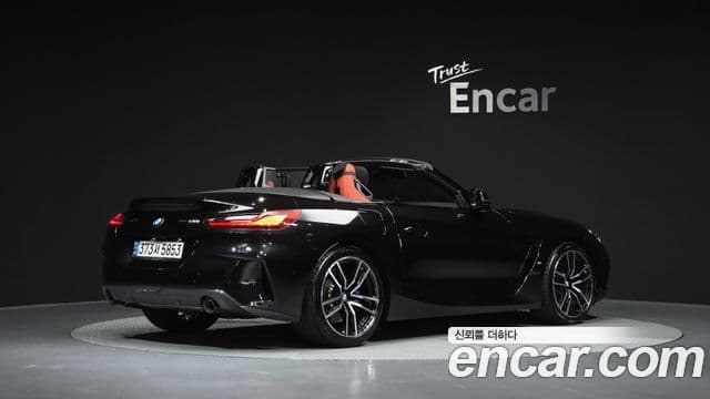 BMW Z4 2024 — ფოტო 2/20